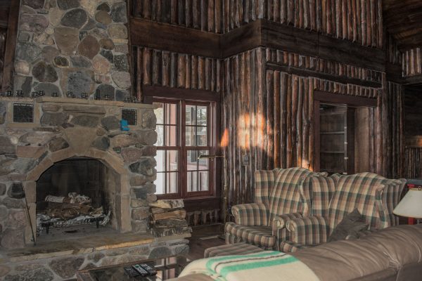 88-Pines_140224_05